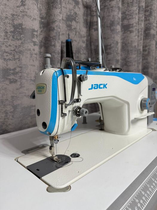 Швейная машина Jack A2