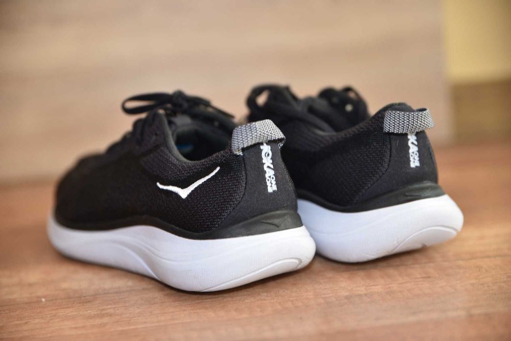 HOKA Оригинални маратонки 40 номер