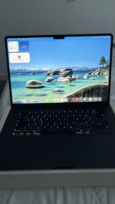 MacBook Air 15” M4 / 16GB RAM / 256GB SSD – impecabil
