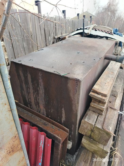 Продам бак железный