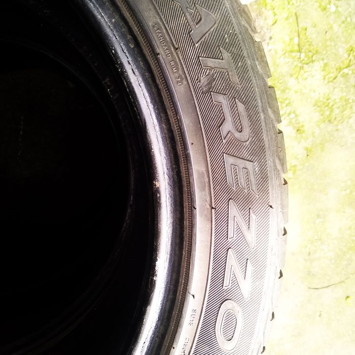 Vind set cauciucuri iarnă și vară 225,215x65,50x17 excelent