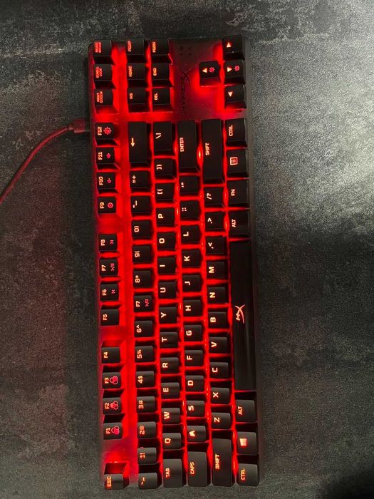 Игровая клавиатура hyperX alloy fps pro