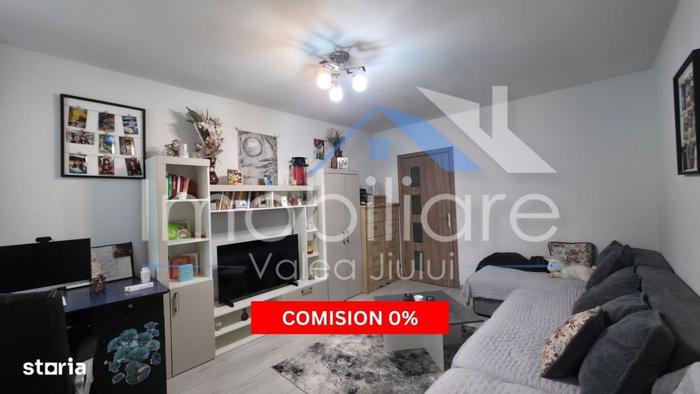 Apartament 2 camere decomandate – Lupeni | Bulevardul Pacii, Etaj 2/10