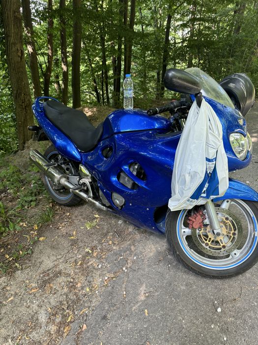 Сузуки Катана ……