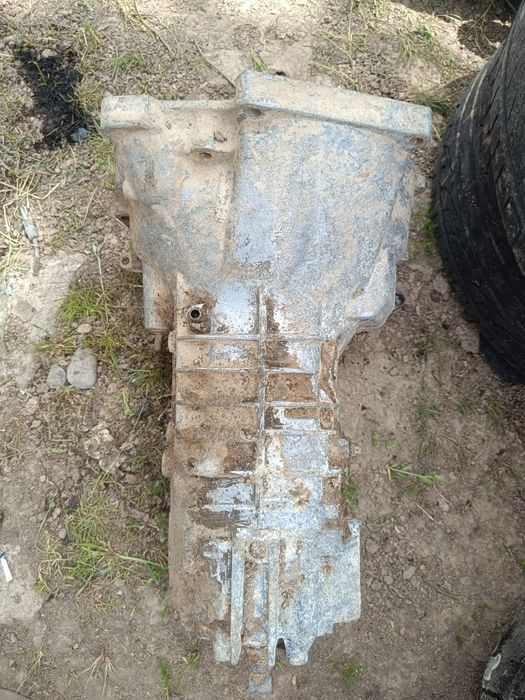 BMW E34 МКПП 240