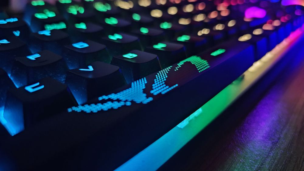 Asus ROG Strix Scope II  клавиатура + Подаръци