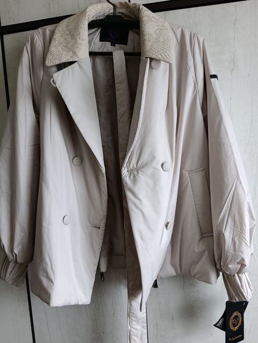 Продам куртку Авто Леди