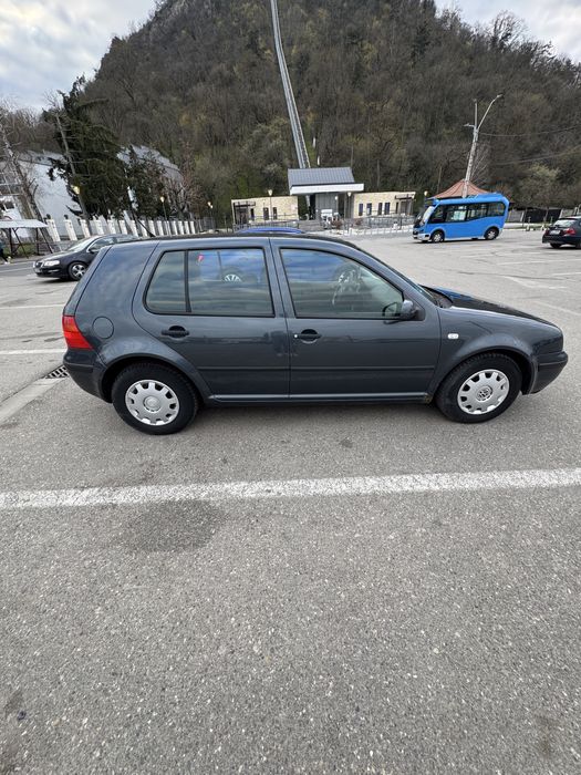 Volkswagen Golf 4 1.4 l benzina