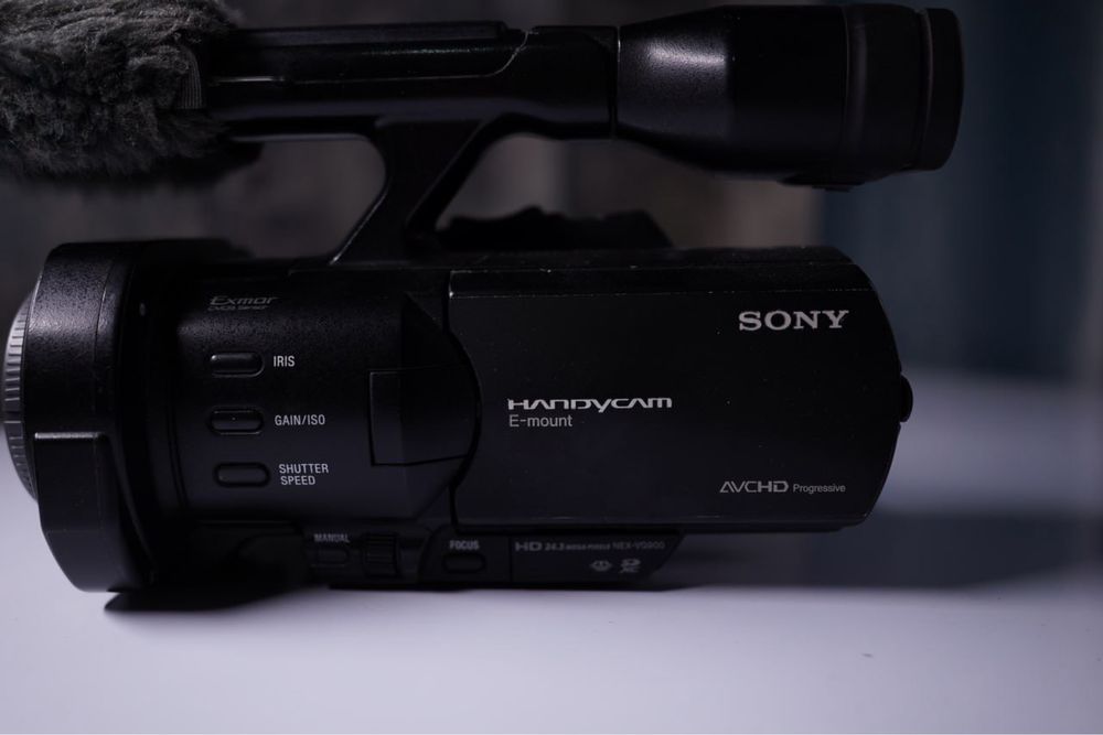 2 Видео камера срочно 150