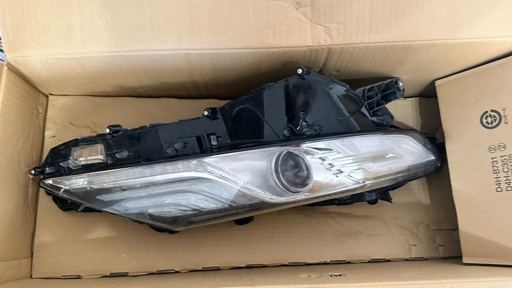 Фары от Toyota Camry