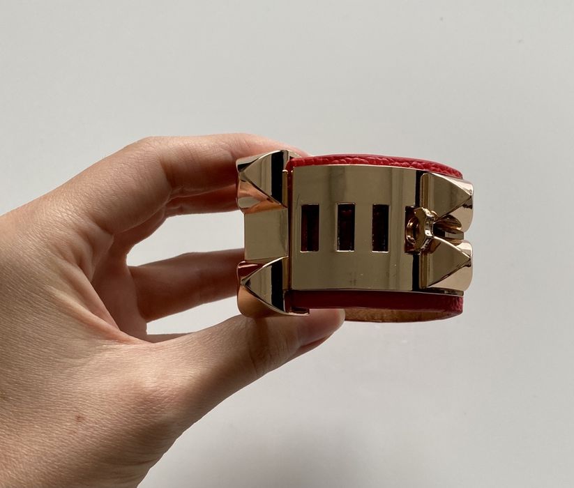 Дамска кожена гривна