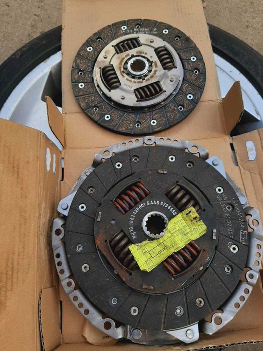 Saab нови и употребявани части