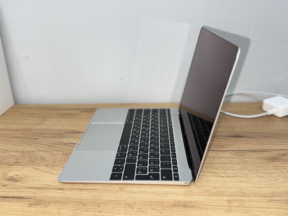 MacBook 12 Retina 2017, 8/256 GB