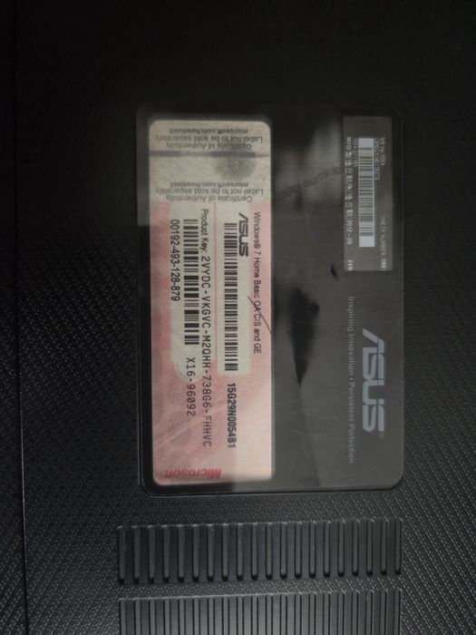 Продам ноутбук и телефон