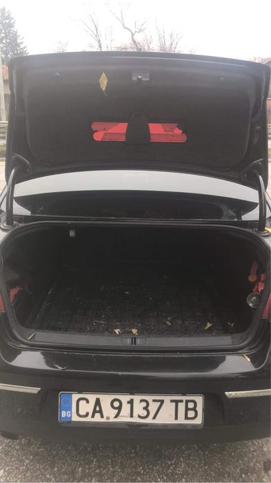 Passat B6 2.0tdi 4x4 Comman Rail двигател