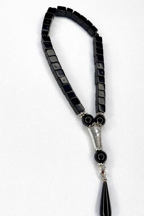 Натуралний камни.