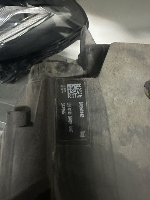 Ляв фар Кадилак Екалейд фул лед Full Led 84950142 Cadillac Escalade 2021-2024