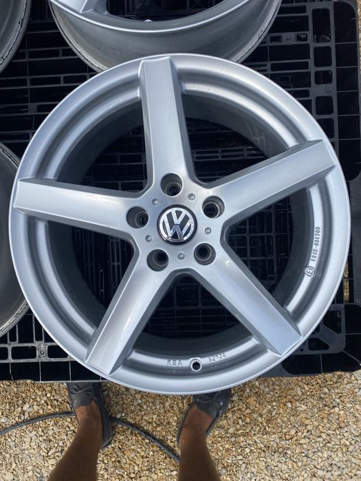 17 цола 5 х 112 мм Мерцедес , Фолксваген  , VW , Ауди , Шкода