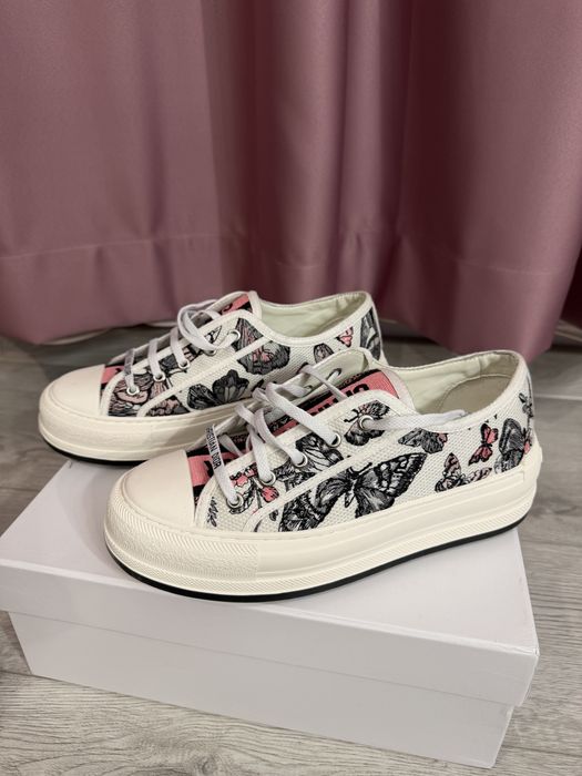 Обувки Cristian Dior