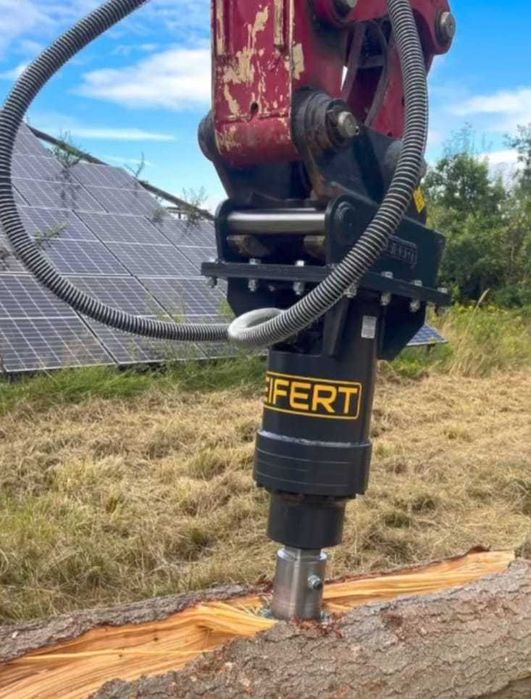 Con despicator hidraulic de spart lemne