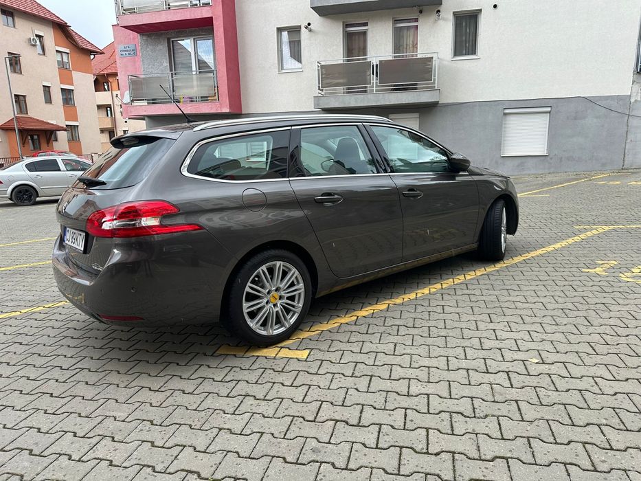 PEUGEOT 308 2.0 BlueHDI, Diesel 150CP,  Automat, EURO 6 ALLURE PACHET