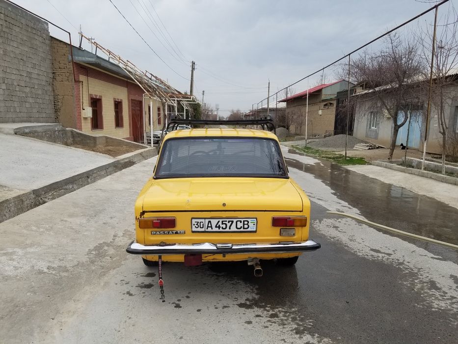 vaz 21011 srochno sotiladi