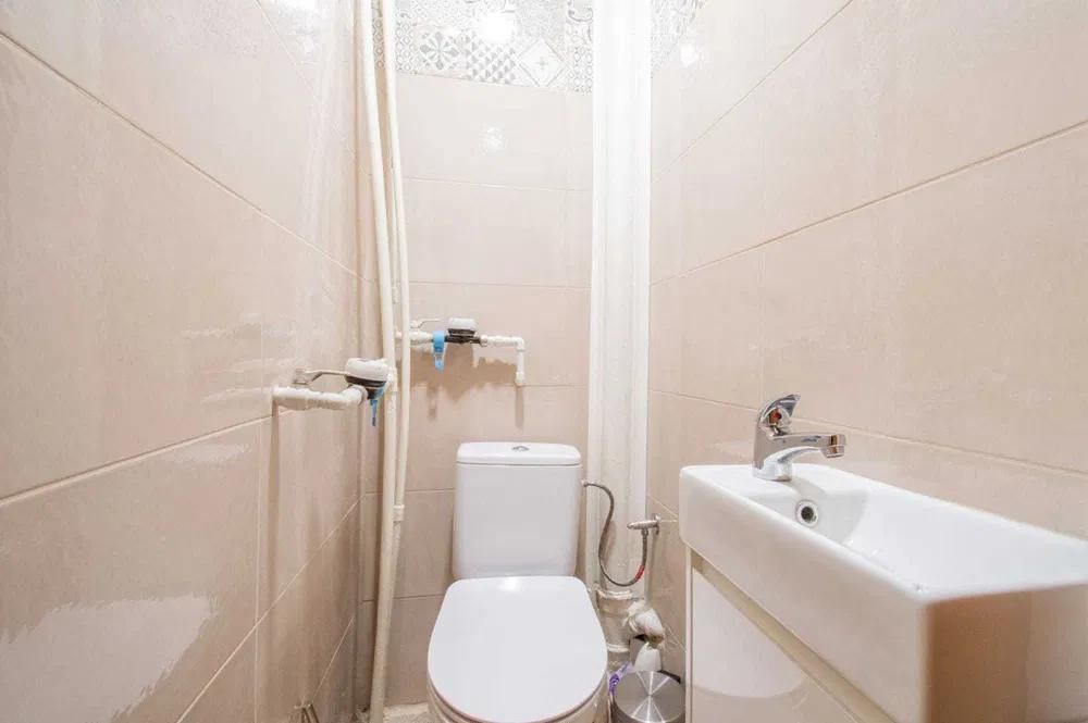 Дава се под наем Двустаен апартамент в София, Център - 84 кв.м за 650 € - Снимка #3