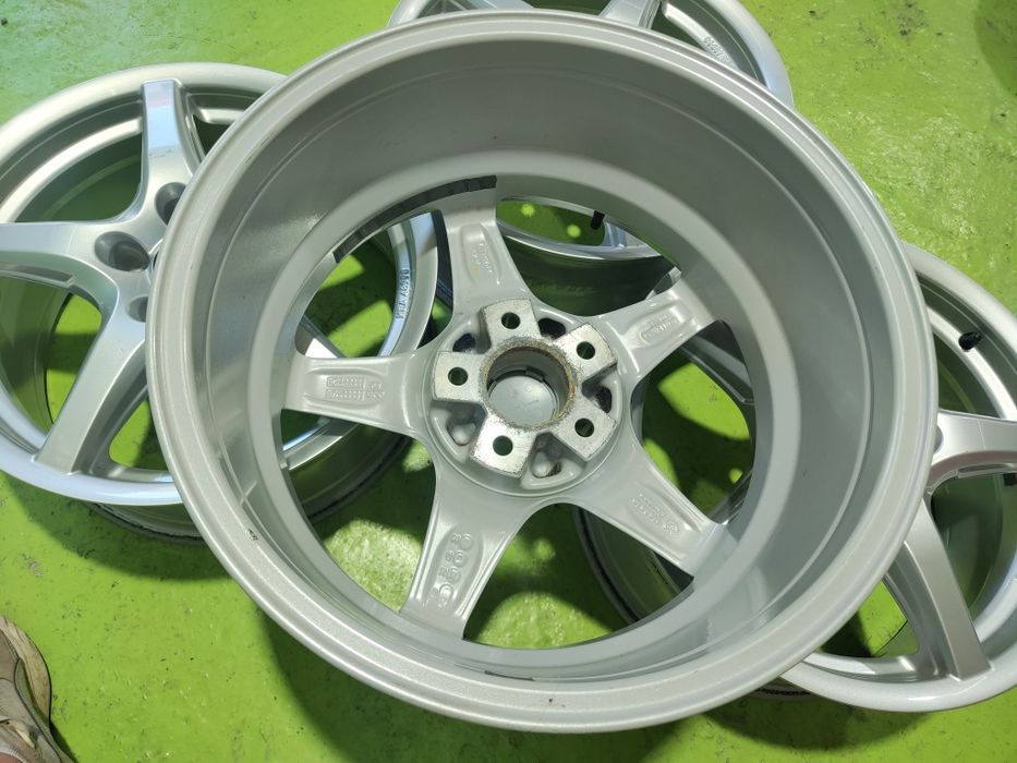 17 5x112 Vw Touran Golf Passat Caddy Skoda Audi 5х112