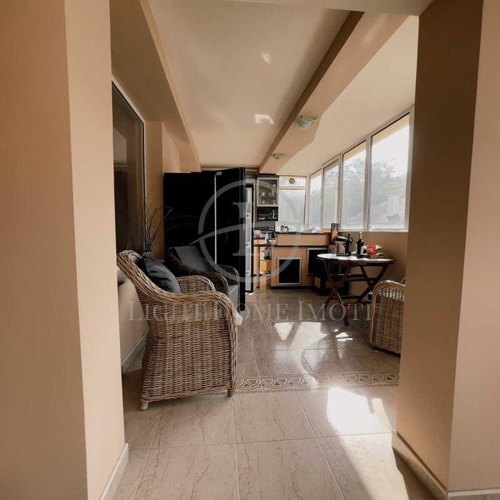 Реф. 411 Къща с двор / Фурна