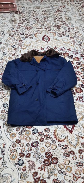 Продам зимнюю куртку