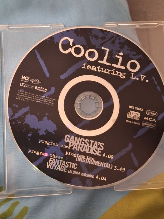 Cd Gangsta's Paradise & Cd Player