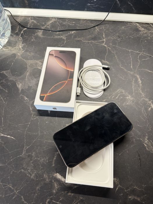 Iphone 16 pro max, 100% BH