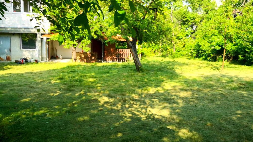 Продава се Къща в Банкя - 180 кв.м за 1834 €/кв.м - Снимка #1