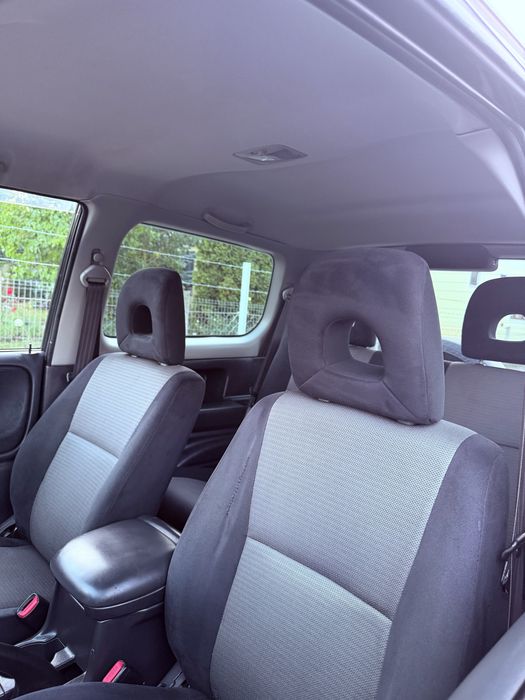 Suzuki Grand Vitara 1.6i 16V 4x4 Mic\Mare