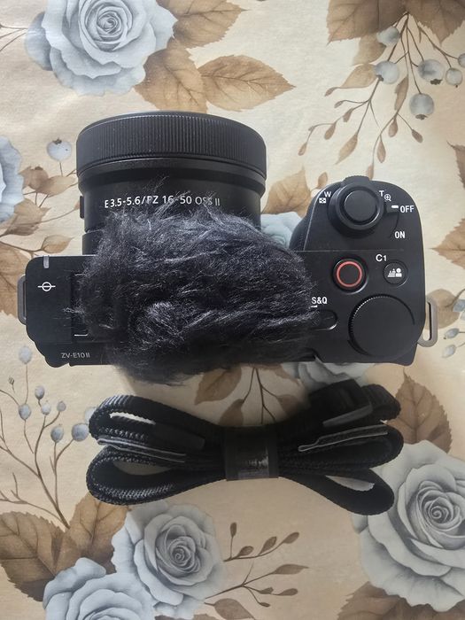 Camera foto/video Sony ZV E10II