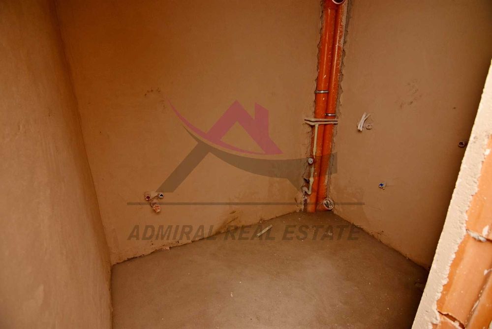 Продава се Тристаен апартамент в Варна, Възраждане 3 - 80 кв.м за 988 €/кв.м - Снимка #8