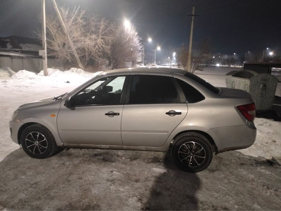 Срочно продам машину