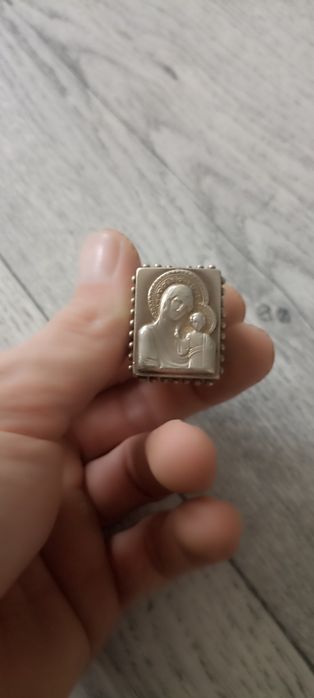 Продам печатку серебро