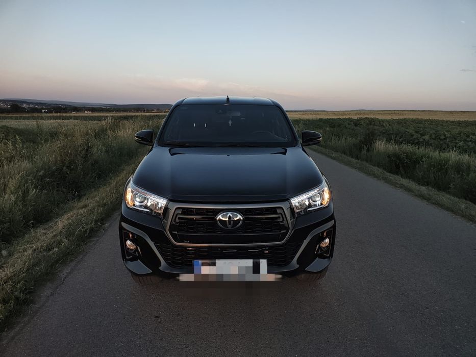 Proprietar, vând Toyota Hilux 2020 km reali 19550