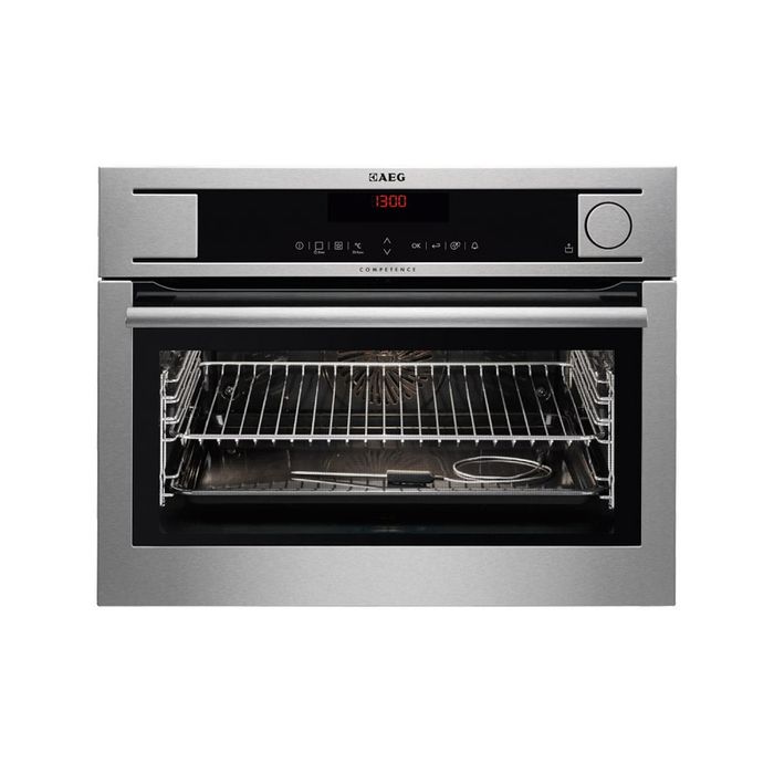 Фурна AEG KS8404701M с много програми и готвене на  пара.