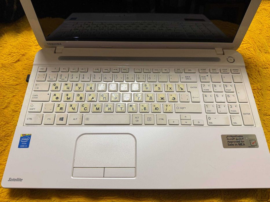 Ноутбук Toshiba 15.6" (Core i5-4200M / 4GB / 500GB) (под апгрейд)