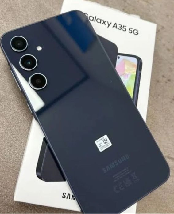 Самсунг А 35.     5 G