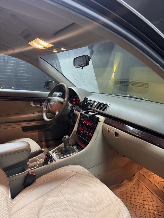 Vand audi a4 2002