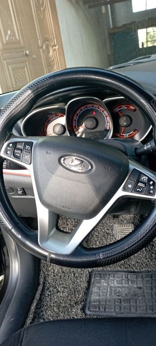 Лада Веста SW cross 1.8