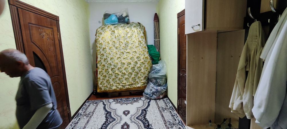 Uy sotiladi 2x 86m² +pent house