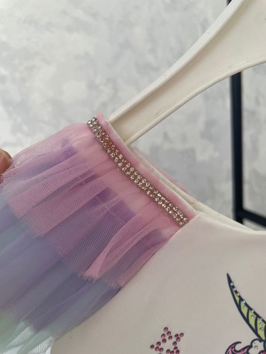 Продам платье для девочки