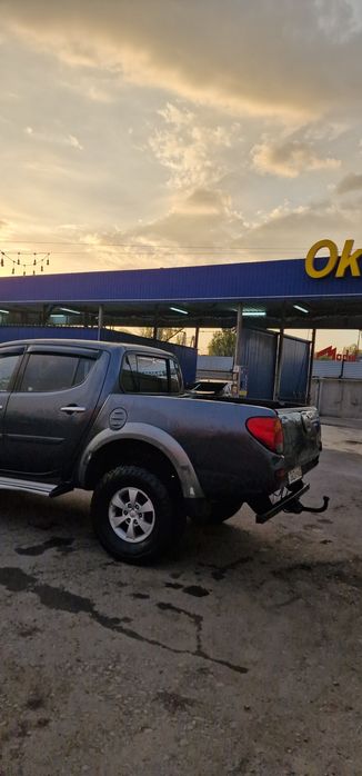 Продам mitsubishi L200