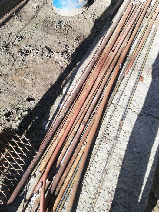 Метални тръби от асмалък