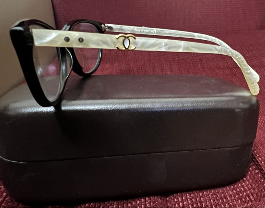 Очки бренд Oliver . И CHANEL антибликовые .