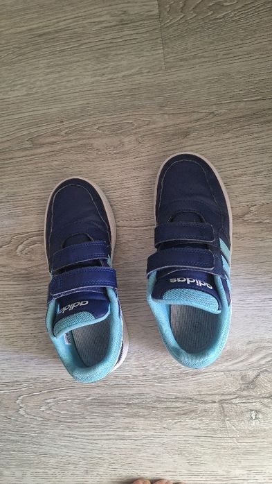 Vand adidasi copii